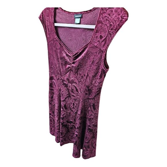 TORRID EMBOSSED Skull Velvet Baroque Sweetheart Neckline WITCHYCORE Dress M/L - Picture 6 of 14
